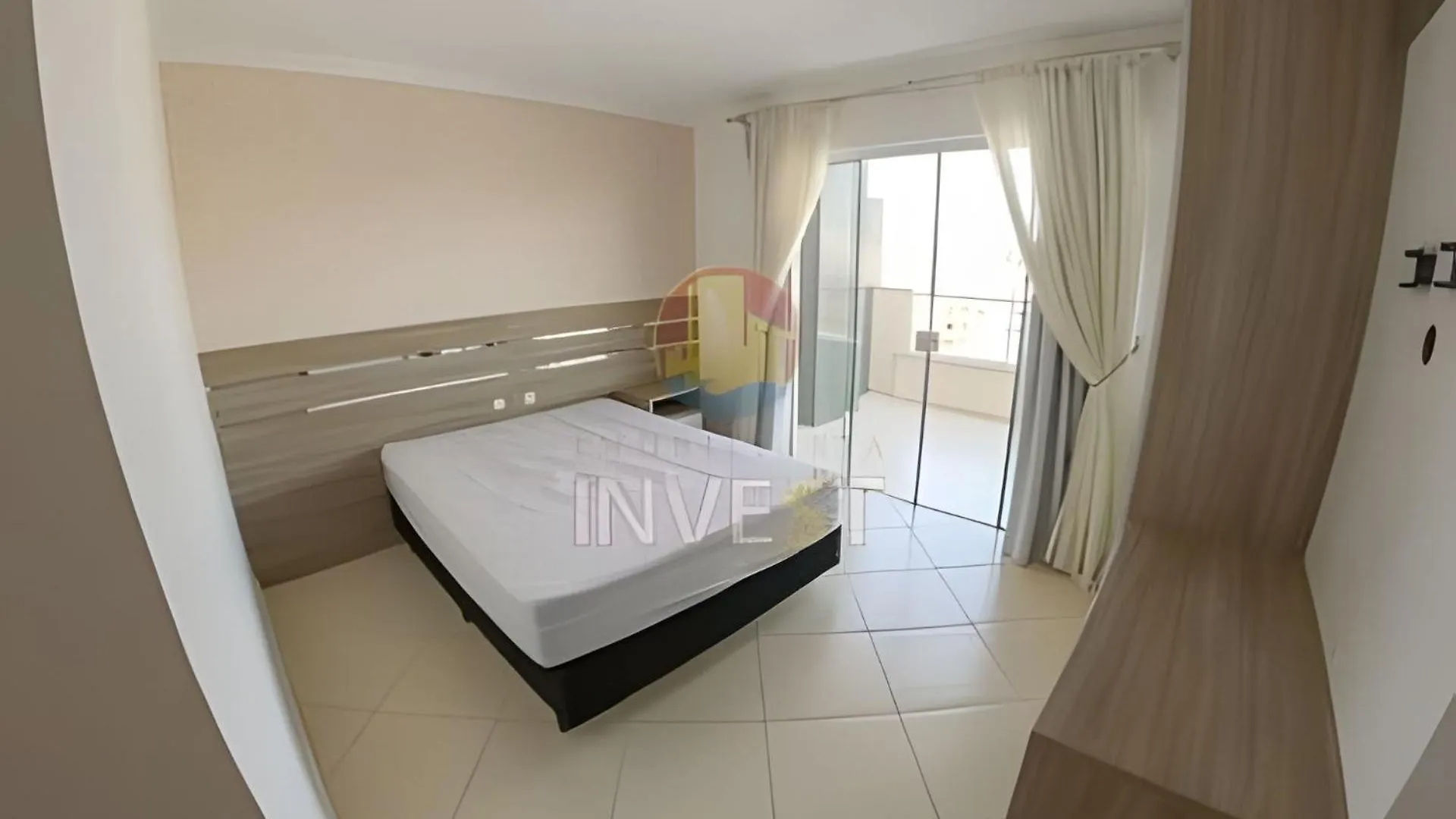 봄비나스 Cobertura Com Vista Mar E Excelente Localizacao 아파트